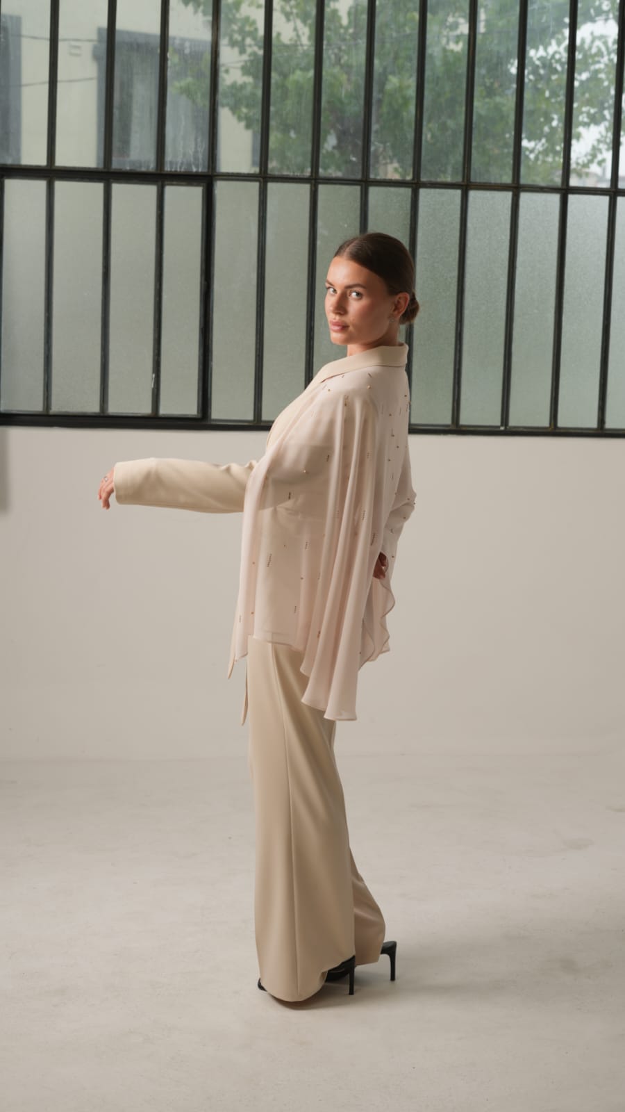 Beige Soft-Toned Embellished Cape Sleeve Women’s Tuxedo Suit