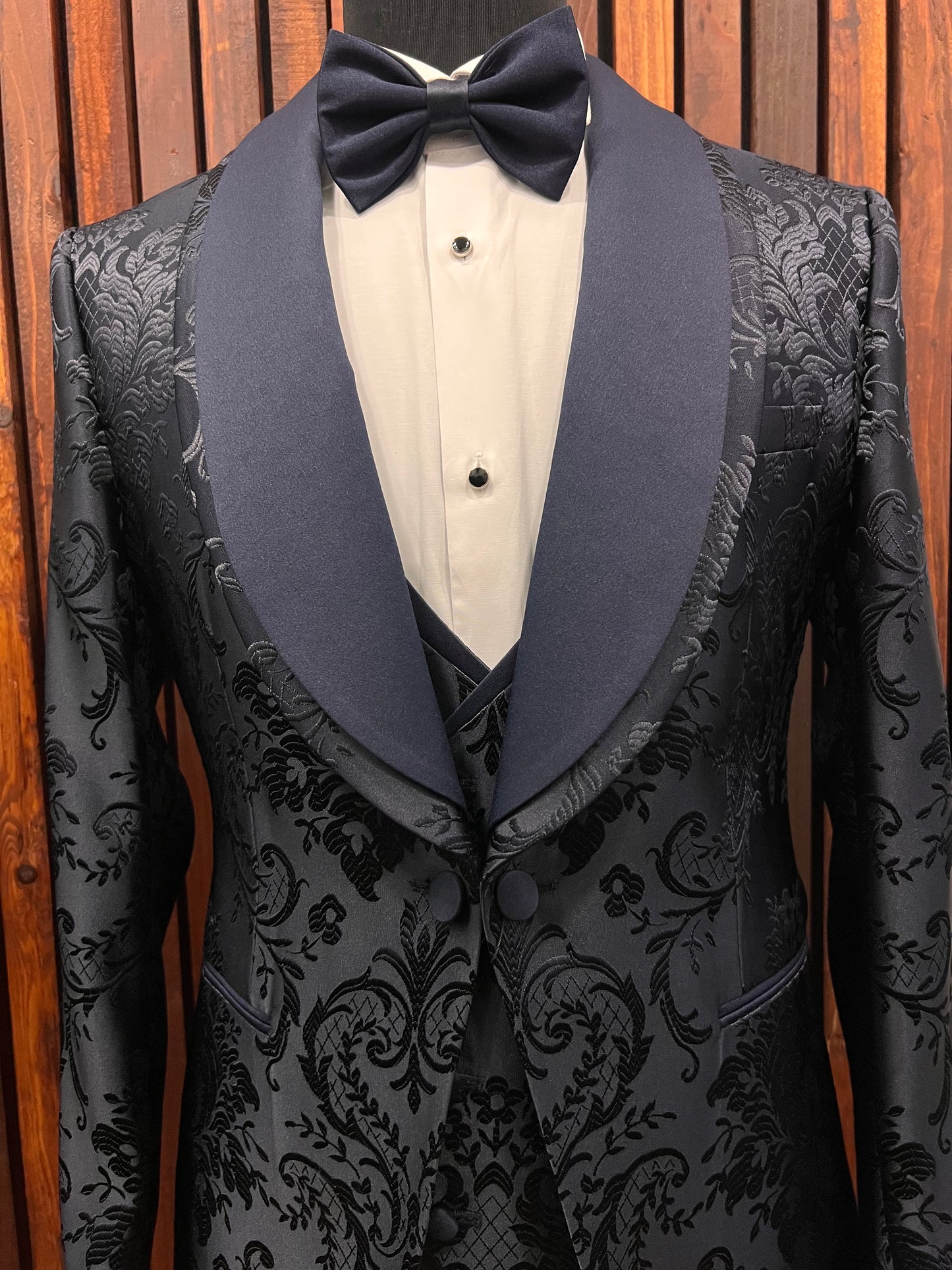 Men's Navy Blue Floral Shawl Lapel Tuxedo for Bay Area Events