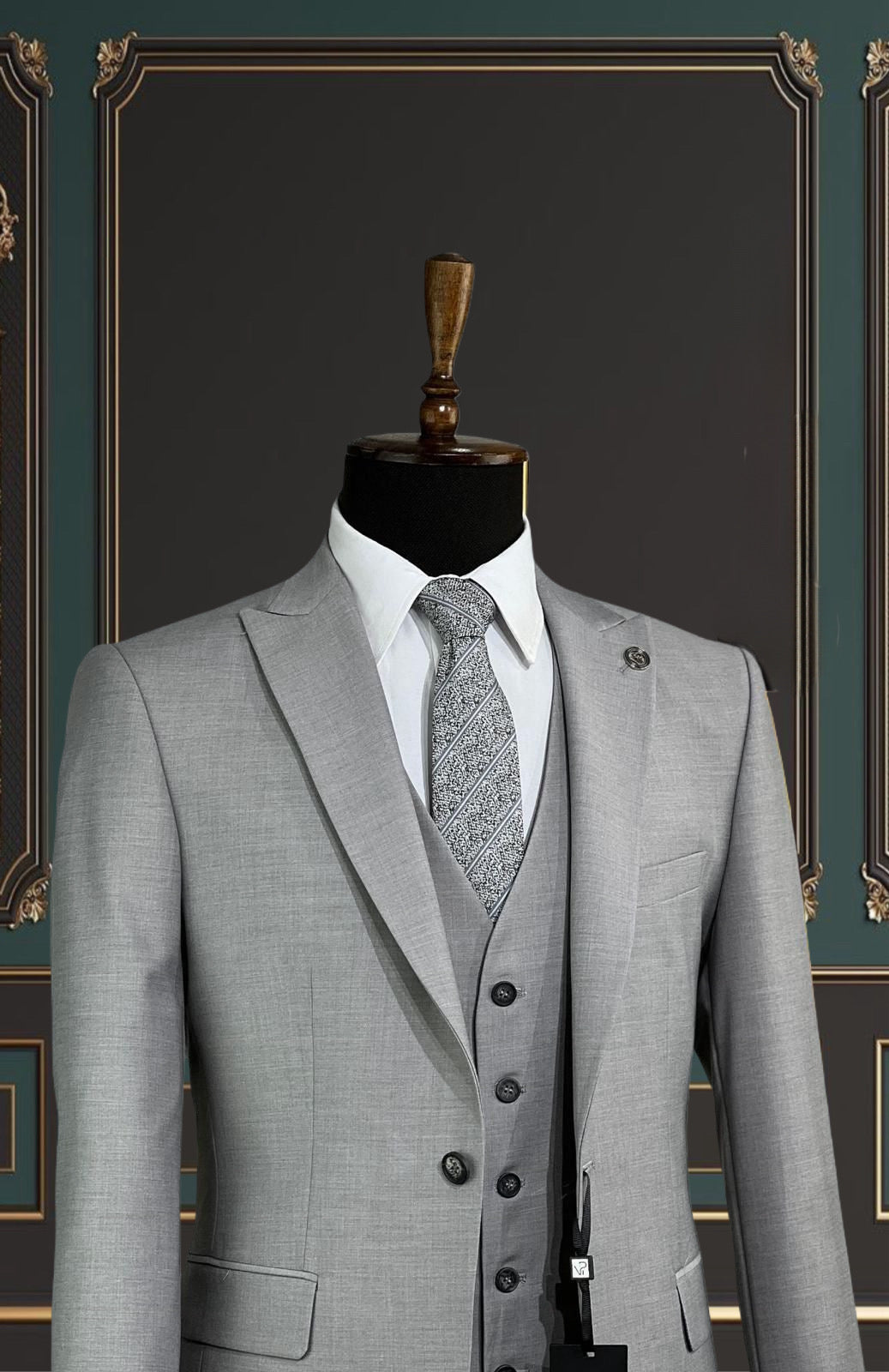 LIGHT GRAY SLIM-FIT MENS SUIT 3 PIECE PEAK LAPEL